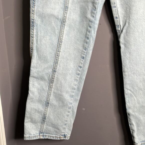 Universal Thread High Rose Slim Straight Jeans Size 10/30 - Picture 3 of 9